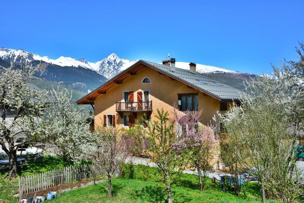 Gite-Auberge de Montvilliers Aime Extérieur photo