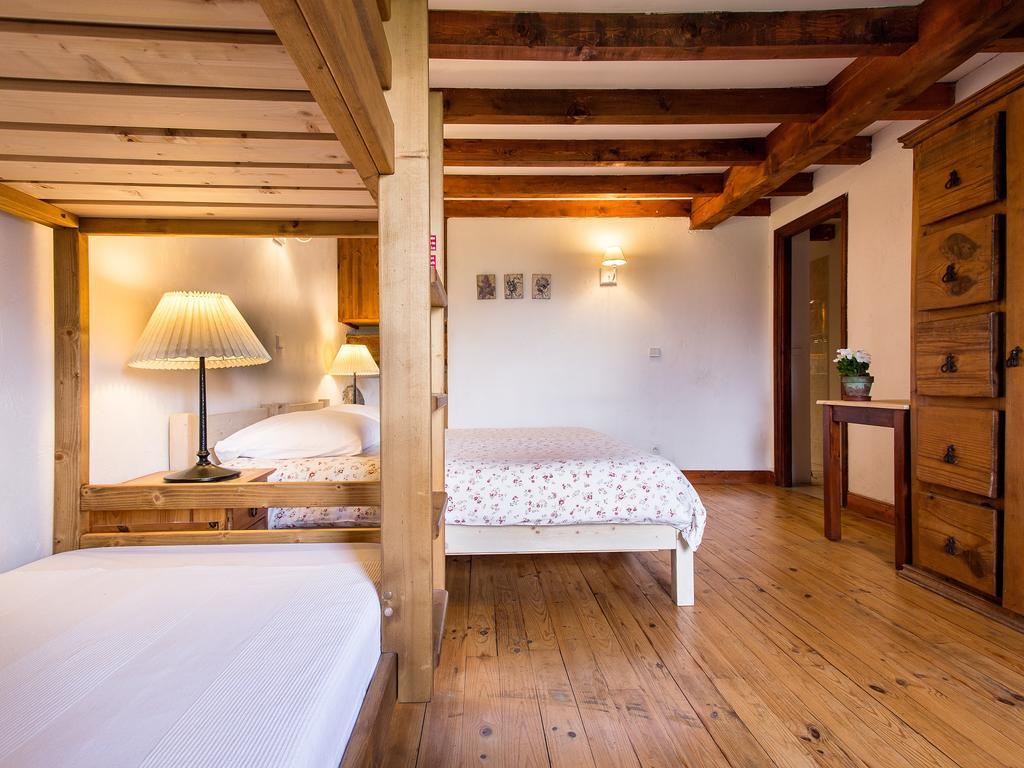 Gite-Auberge de Montvilliers Aime Extérieur photo